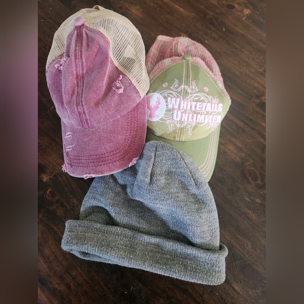 3 hat lot!!